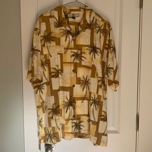 Tommy Bahama 100% Silk Men’s Button Down Shirt